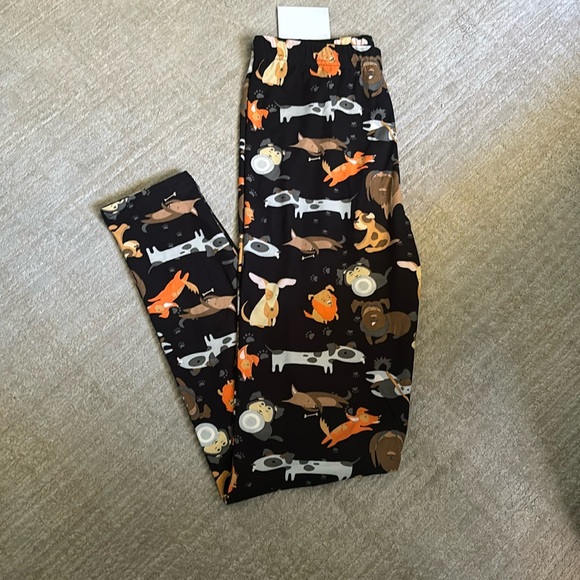 NWT 0/S (size 2-12) Butter soft colorful, puppy love , legging - Picture 2 of 3